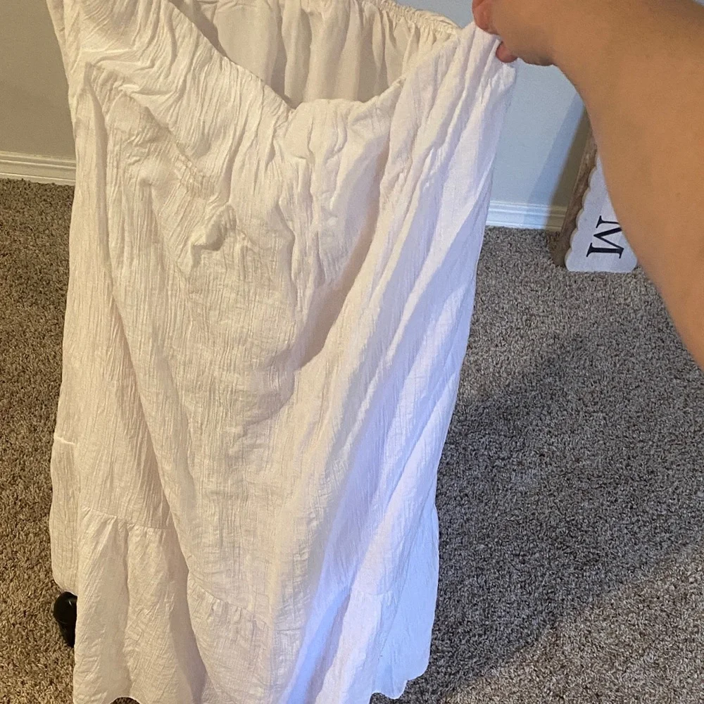 Elegant White Maxi Dress